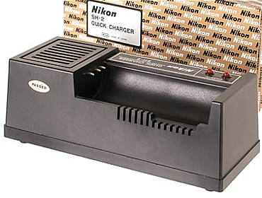 Nikon SH-2 Quick Charger