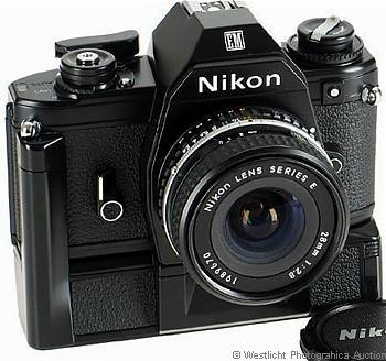 Nikon EM
