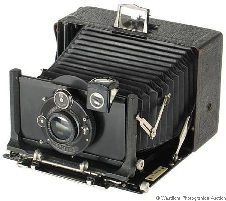 Voigtländer Alpin 10x15