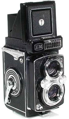 Yashica Mat EM