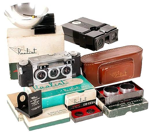 White Stereo Realist