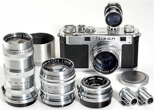 Nikon S
