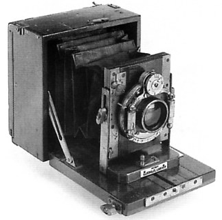 Gandolfi Hand & Stand Camera