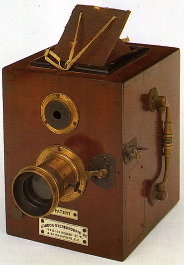 Stereoscopic Artist Hand Camera