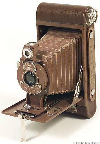 Kodak Folding Rainbow Hawkeye No. 2