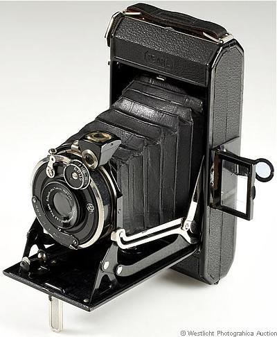 Konica Pearl (1933)