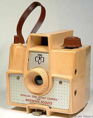 Herbert George Official Girl Scout Camera for Brownie S