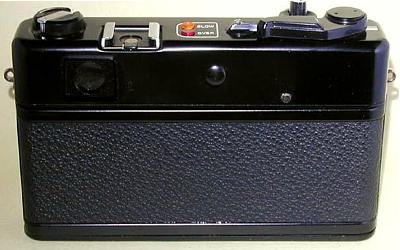 Yashica MG-1