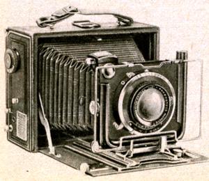 Welta Zeiverschlußkamera 9x12