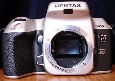 Pentax PZ-1 75 Jahre