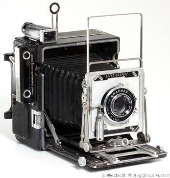 Graflex Speed Graphic Military