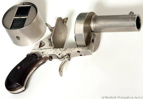 Enjalbert Photo Revolver