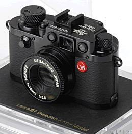 Megahouse Leica IIIf Swedish Army