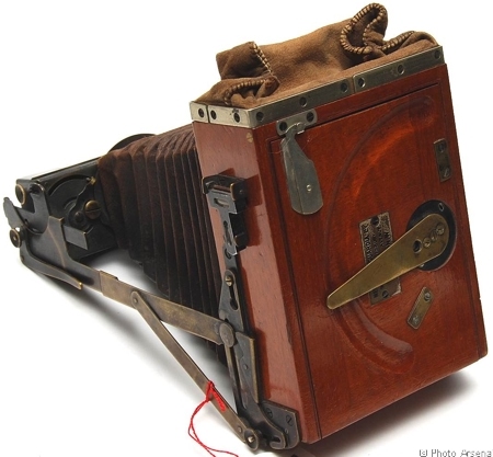 Newman & Guardia Nydia