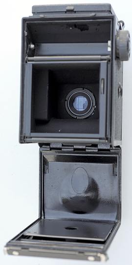 Voigtländer Brillant V6